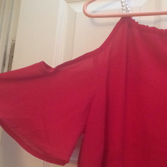 Blouse/Top - Picture 3 of 3